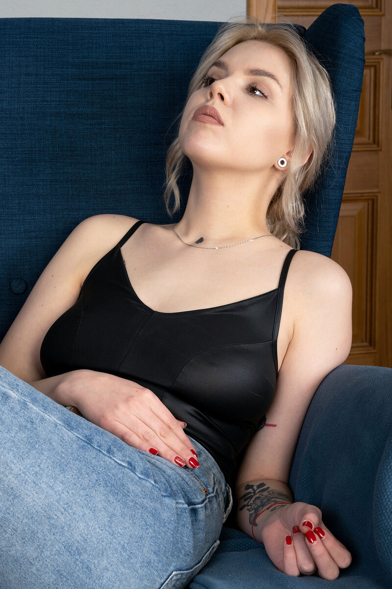 Анна, 21